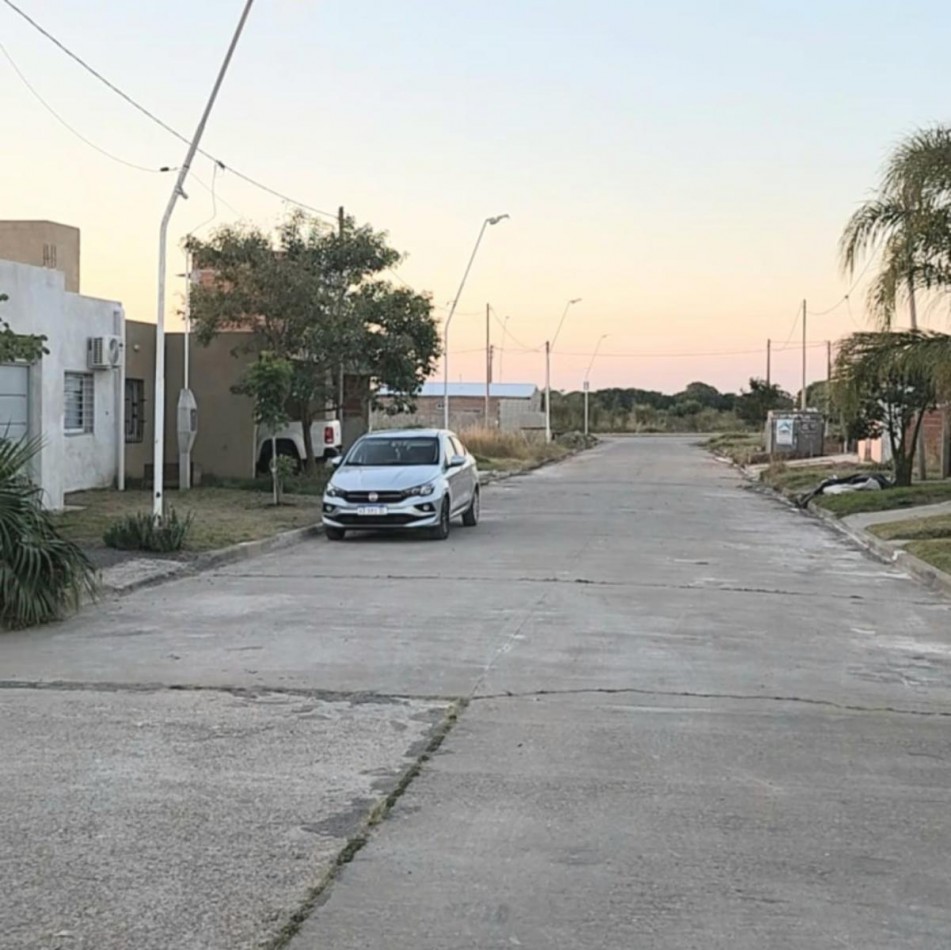 LOTE EN LOTEO LOS GRANADOS