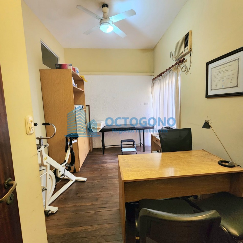 OPORTUNIDAD! INMUEBLE IDEAL PARA CONSULTORIOS, OFICINAS, GERIATRICOS